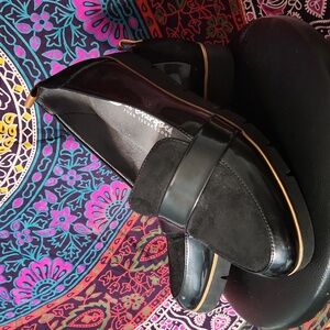 Dr Scholls Sueded and Patent Comfort Platform Loafer